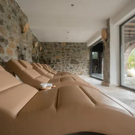 Izz Getaway - Adults Only Otel 3*