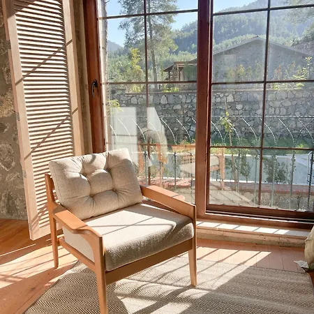 Izz Getaway - Adults Only