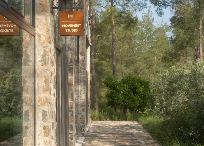 Izz Getaway - Adults Only Otel 3*