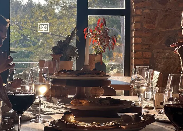 Izz Getaway - Adults Only Otel