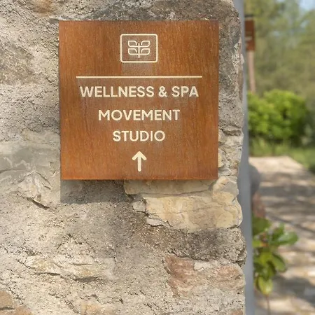 호텔 Izz Getaway - Adults Only