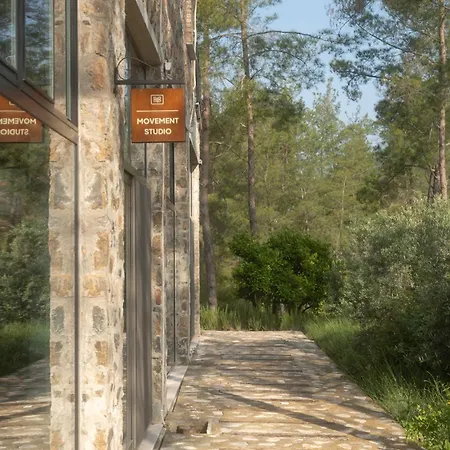 Izz Getaway - Adults Only Hotel 3*