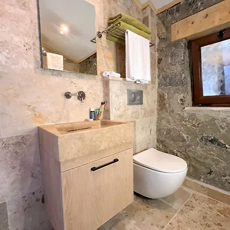 Izz Getaway - Adults Only Отель Гёчек